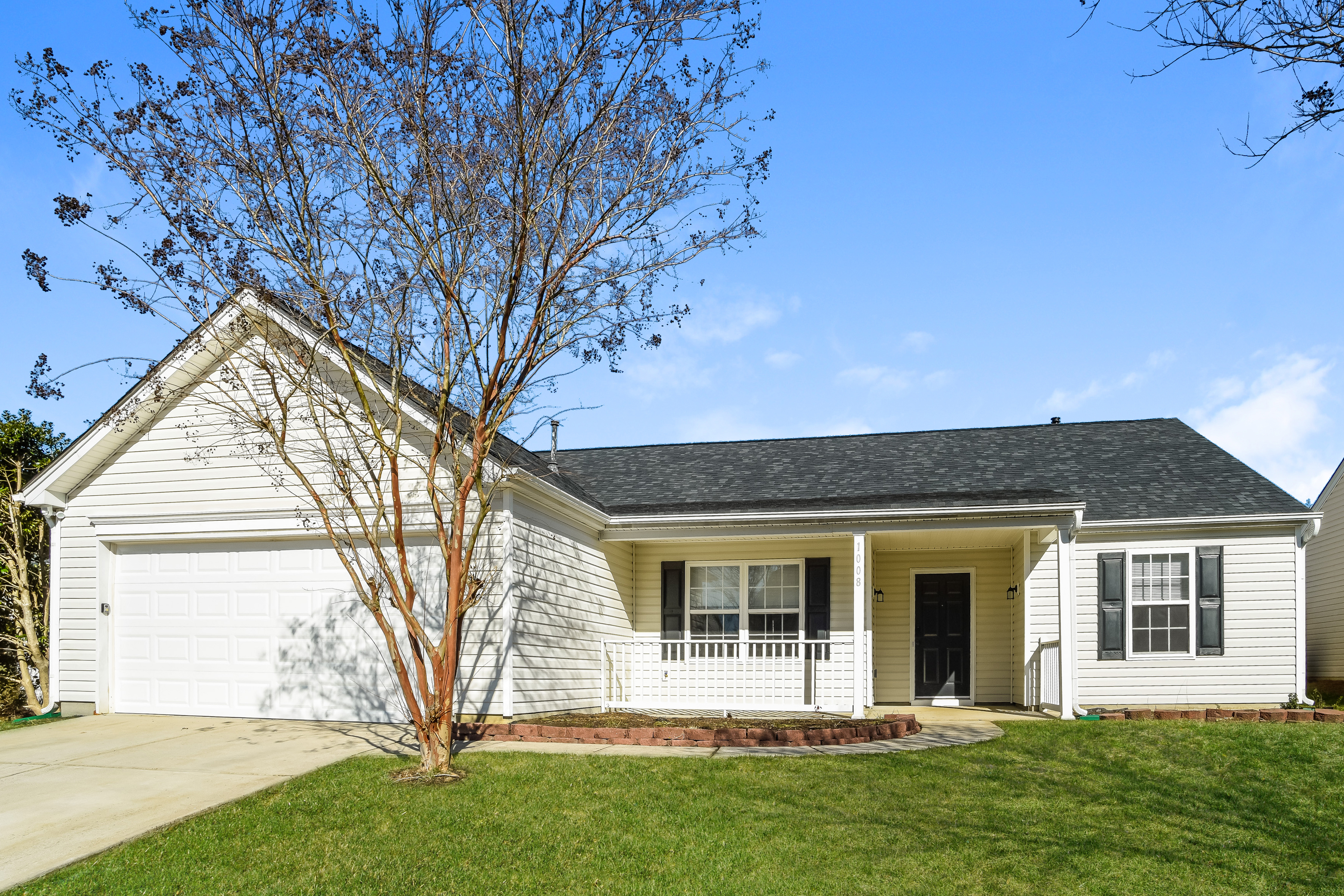 1008 GLEN HOLLOW DR INDIAN TRAIL, NC 28079